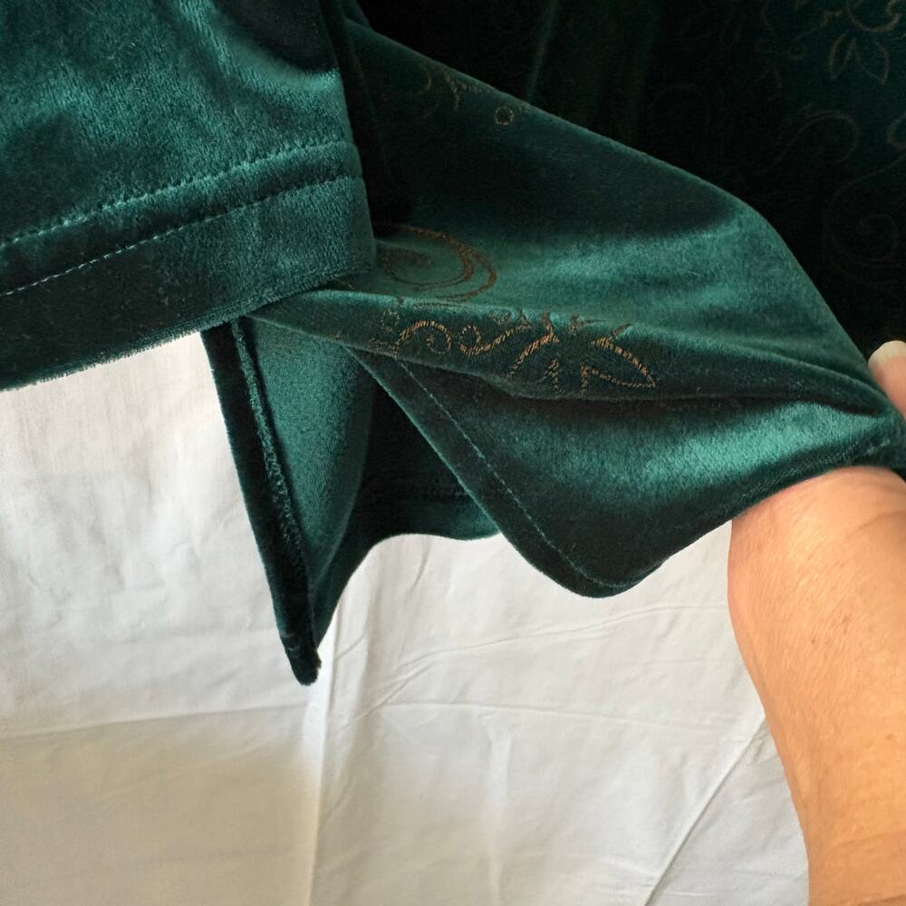 Vintage Diane Von Furstenberg  Color Authority Top  2X Green Velour - Picture 3 of 5